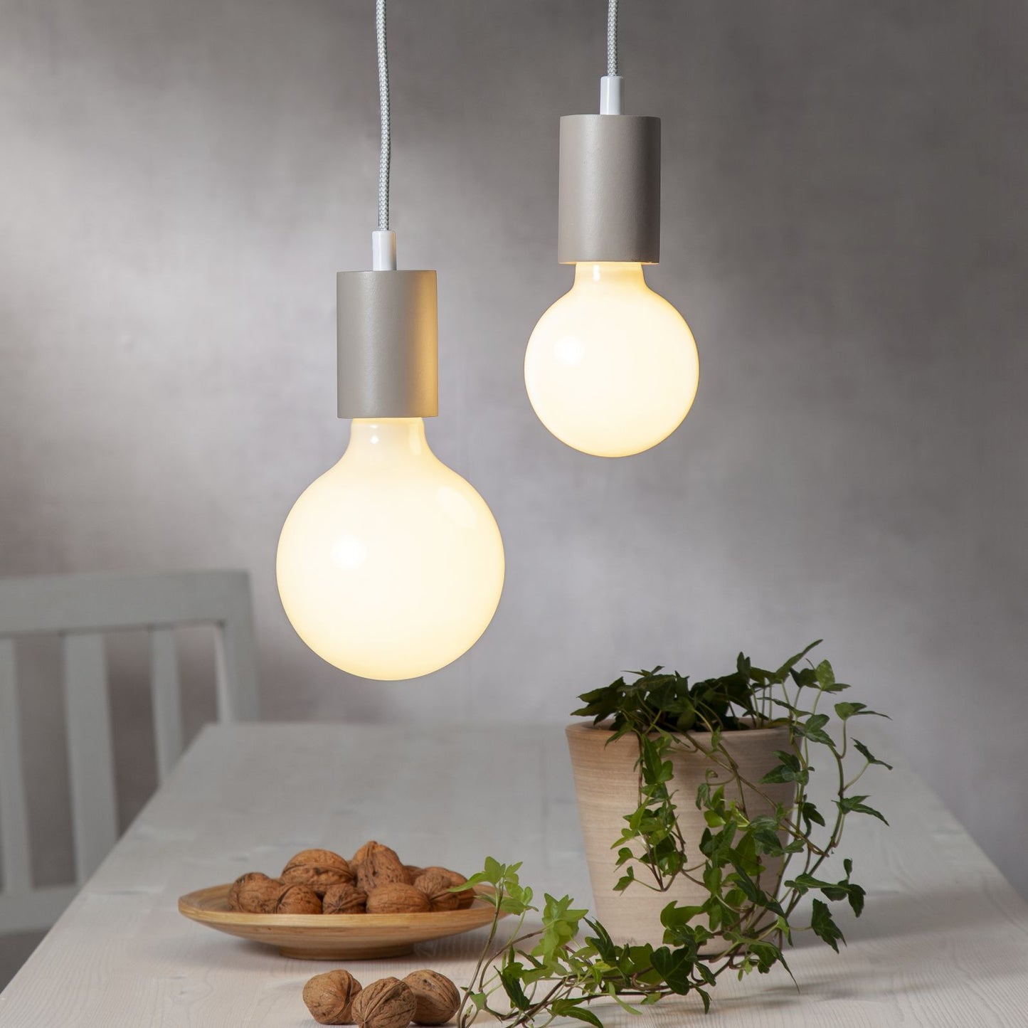 led-lampa-e27-g125-opaque-filament-ra90-3-step-375-87